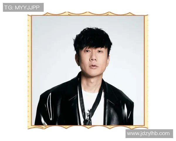 林俊杰与足球明星同框合影展现运动与音乐的完美结合